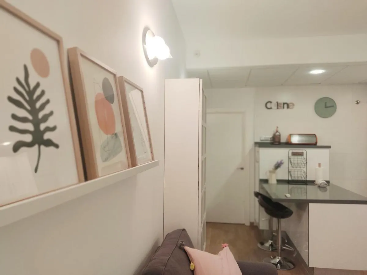 Apartamento Con Encanto Y Parking Trinidad 21 Malaga Spain